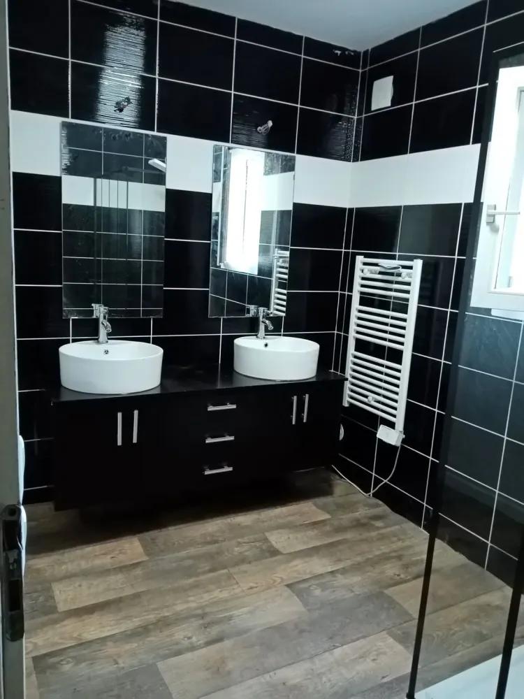 Rénovation de salle de bain à Coutras